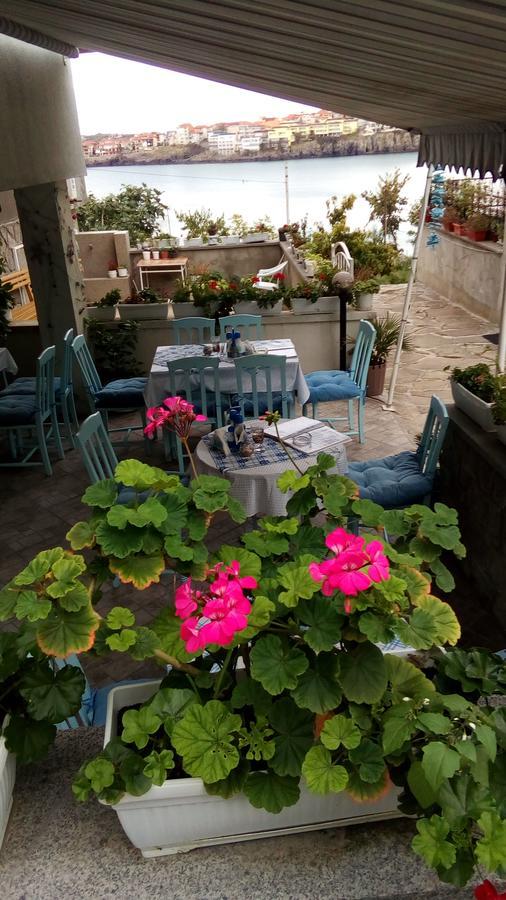 Farlalievi Guest House โซโซโปล ห้อง รูปภาพ